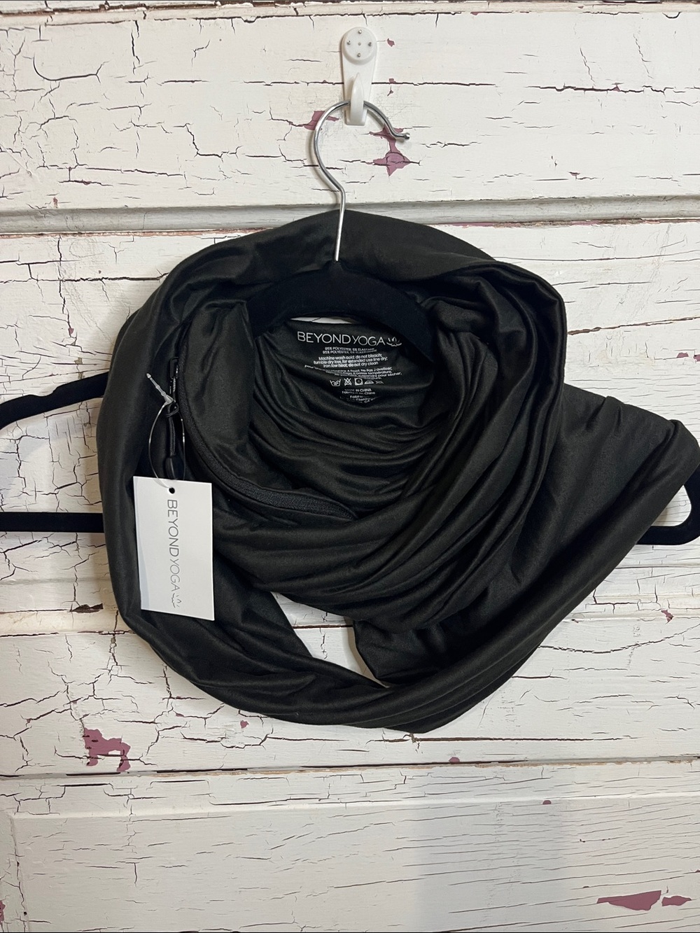 NWT Beyond Yoga Black Infinity Scarf - Versatile Women’s Accessory